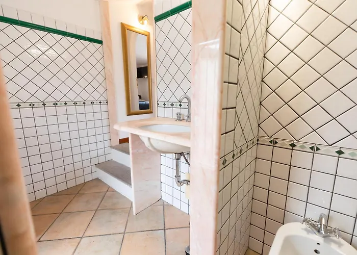 Milla E Willy 3* אולביה